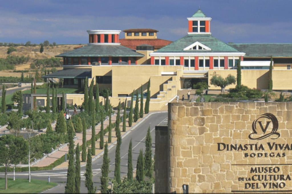 Chalet Entero En La Rioja Βίλα Briones Εξωτερικό φωτογραφία
